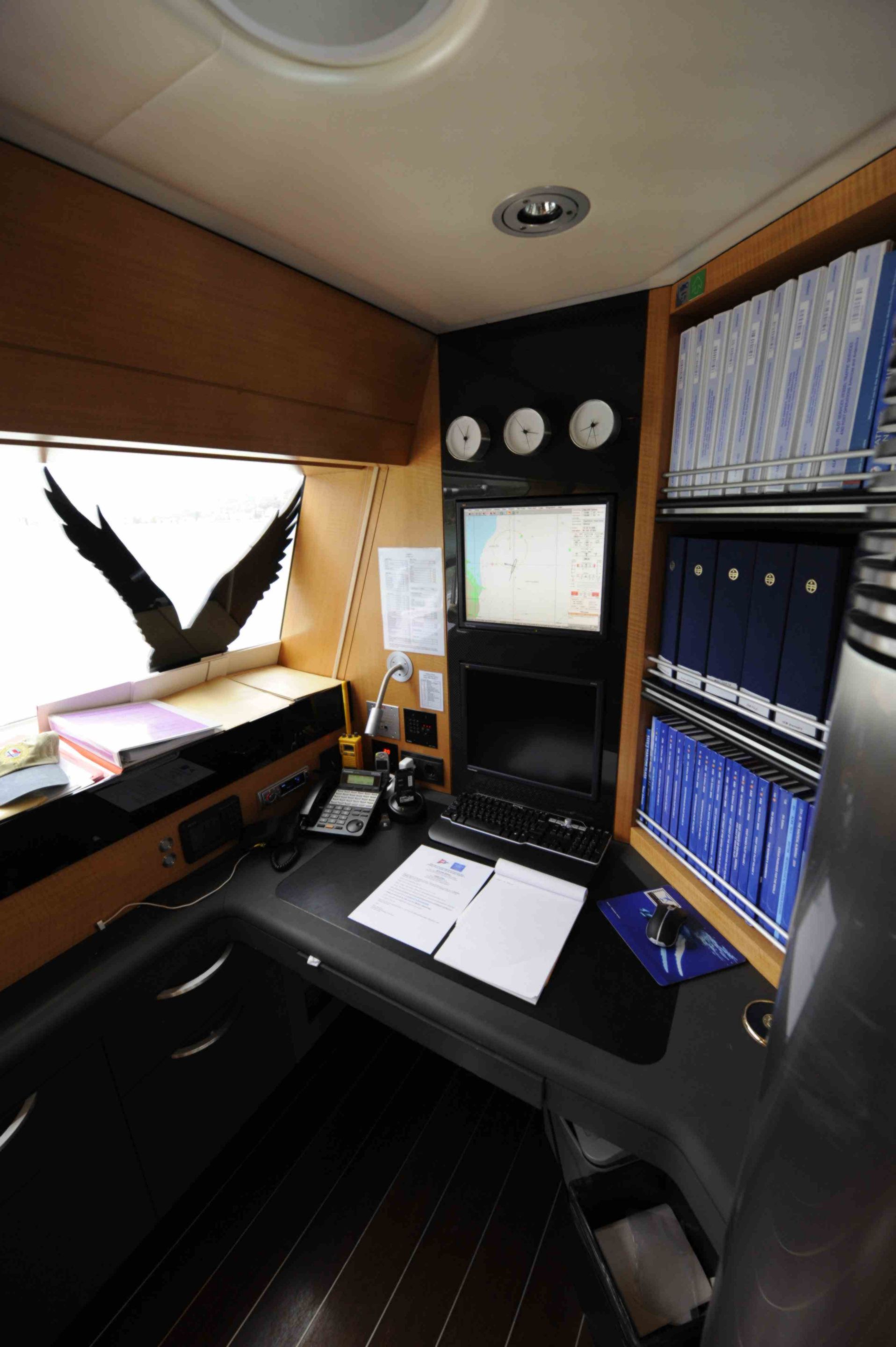 1r104199910_js840ovf__dsc6682