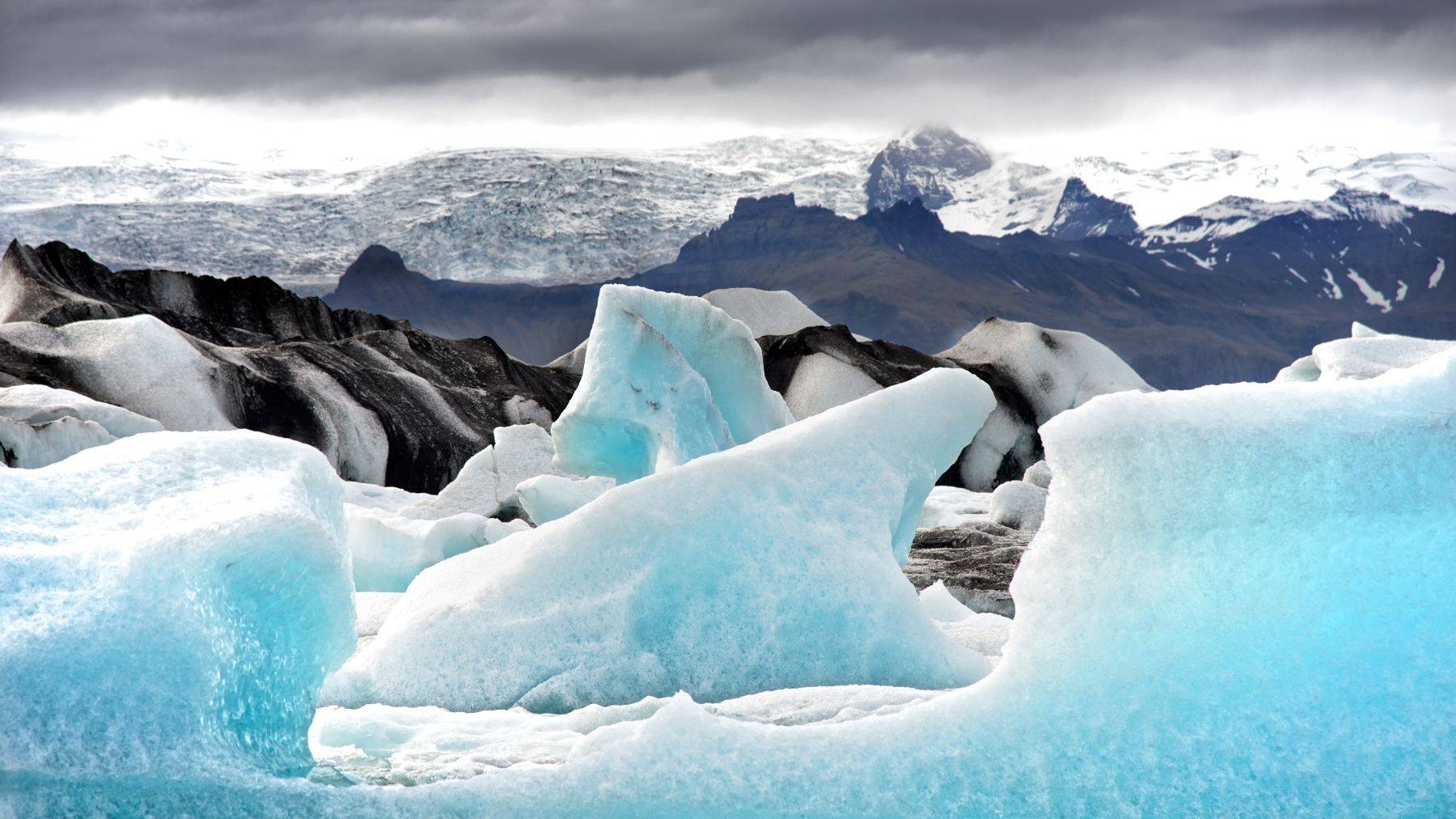 Jökulsárlón Glacier Lagoon in Iceland