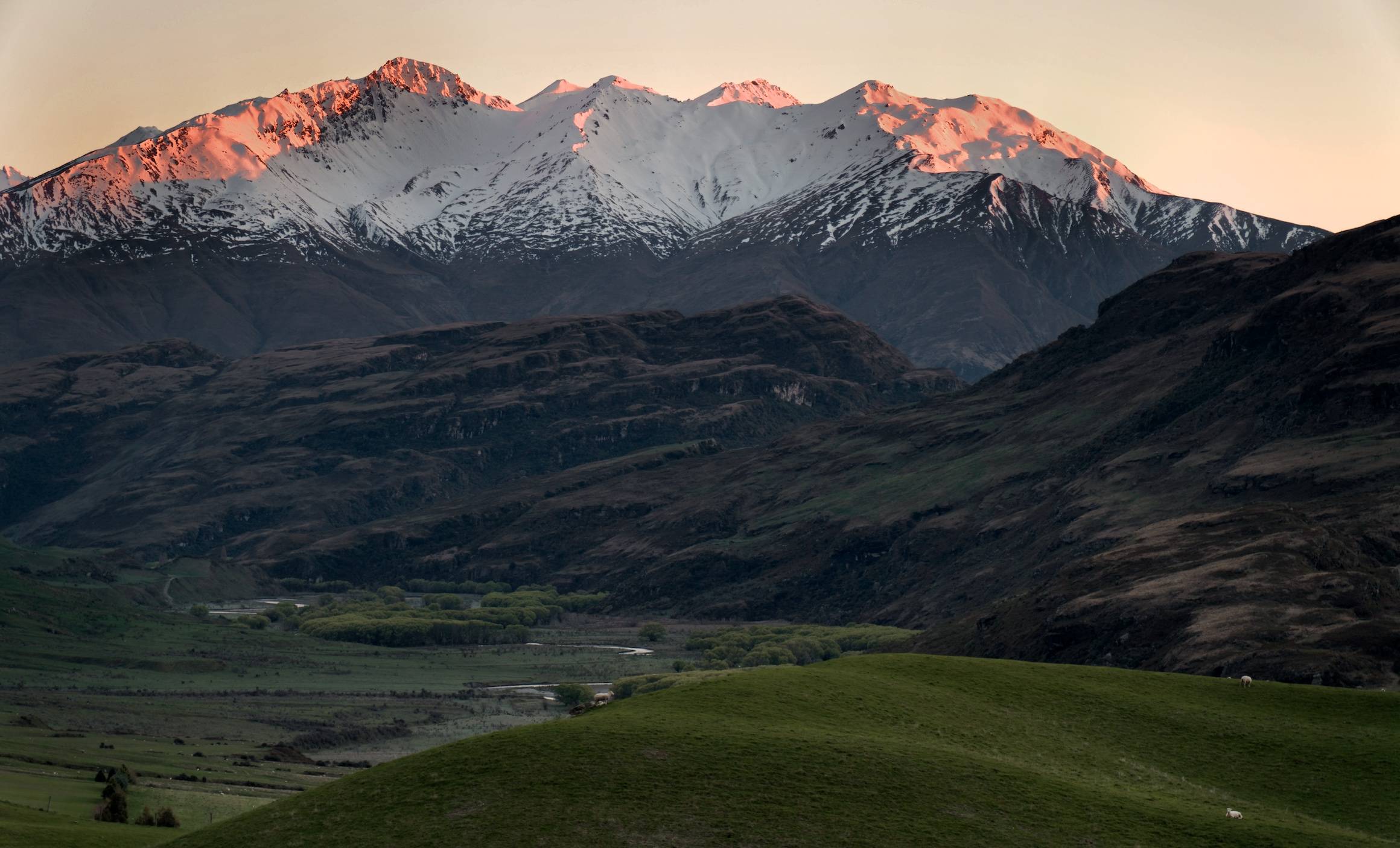 Sunrise from Mahu Whenua, 