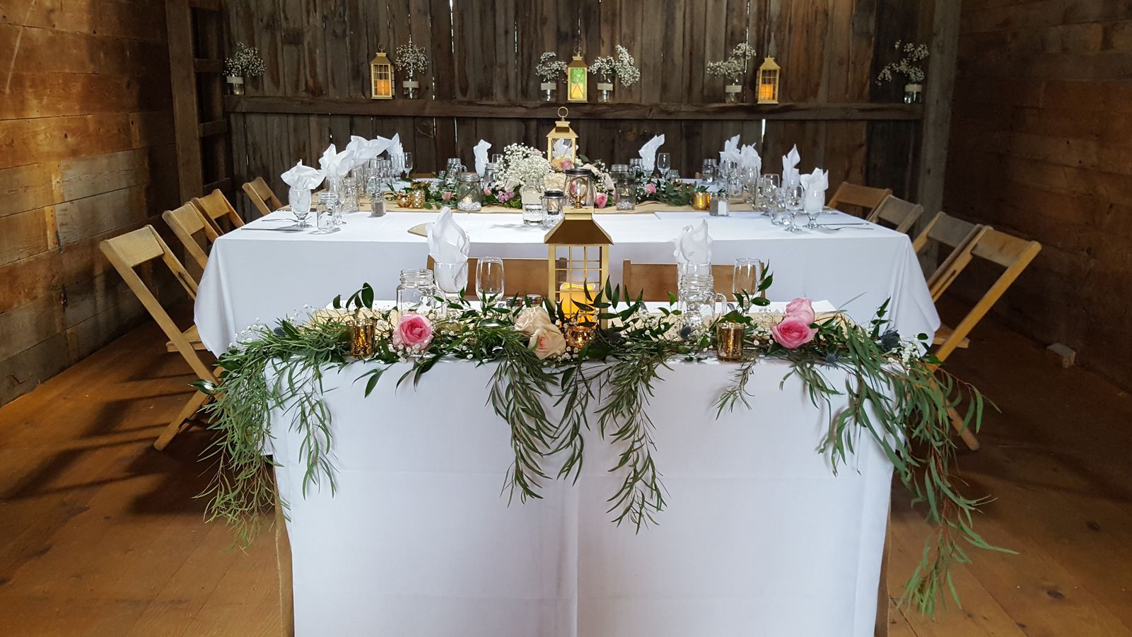 Wedding flowers, Ellis Barn, romantic, rustic, garden, style, decor, lanterns, roses, baby's breath, head table, sweetheart Sweetheart Table, Ellis Barn