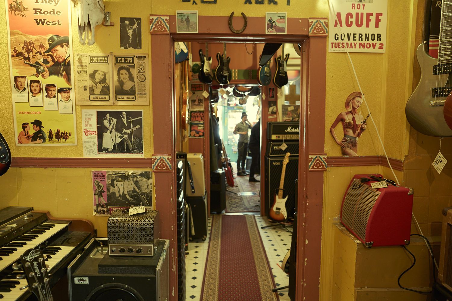 Wayward Arts - 921 Queen Street West