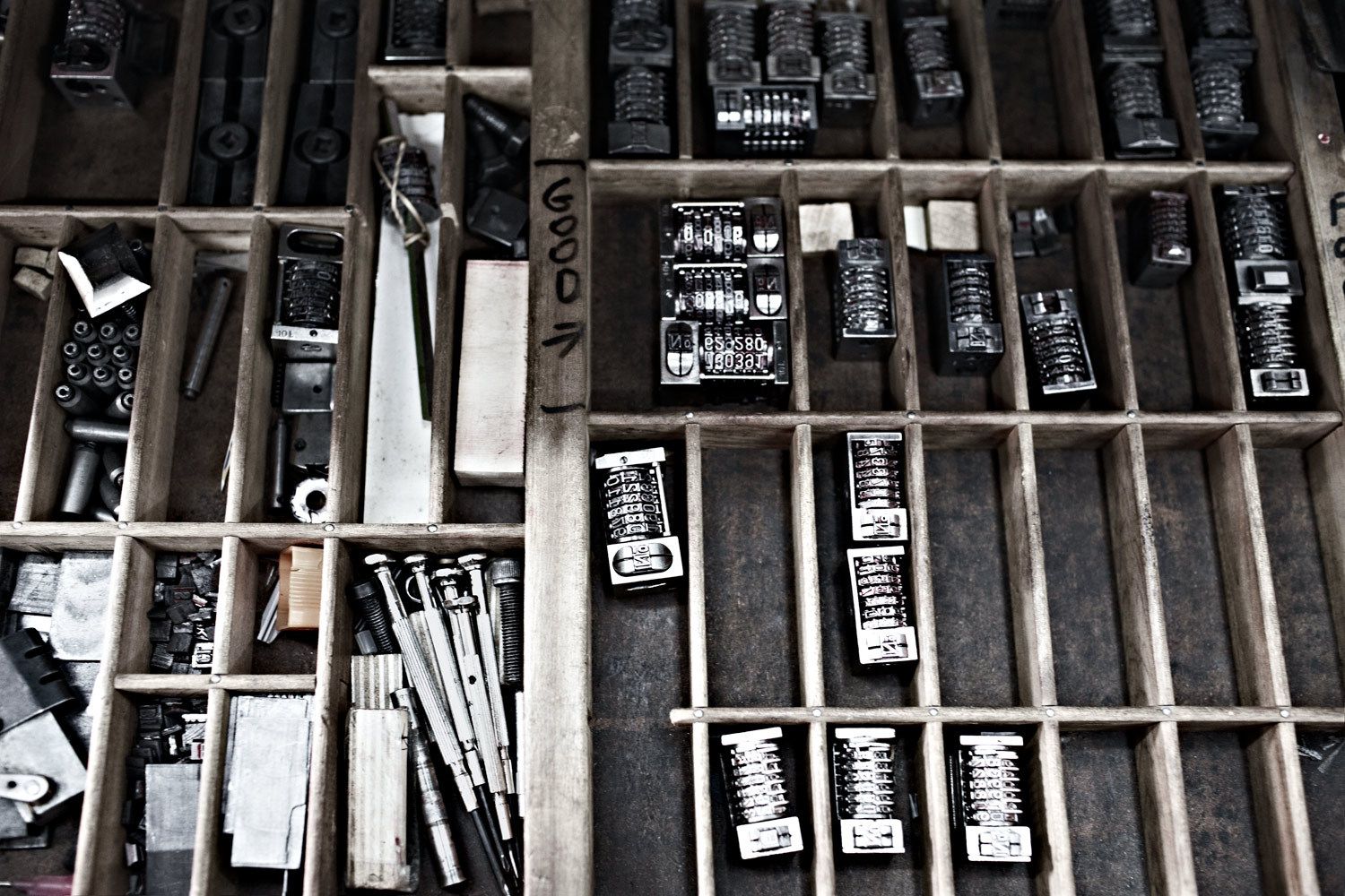 Flash Reproductions Promo Book