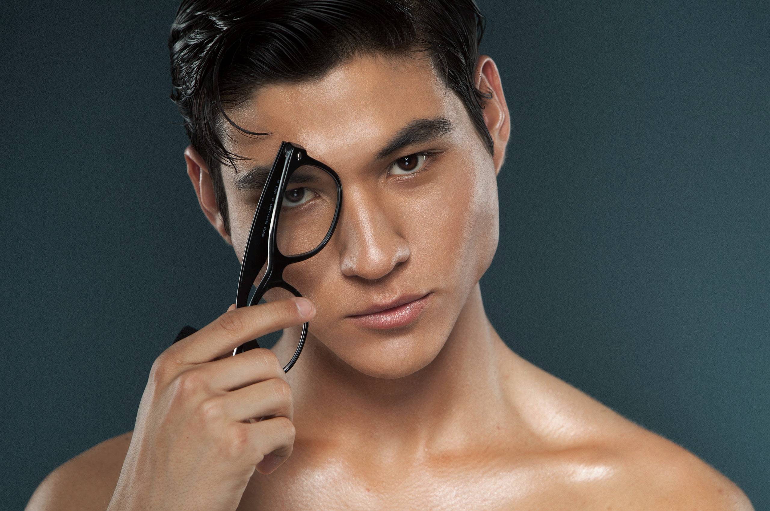 _MG_5991_guy_glasses.jpg