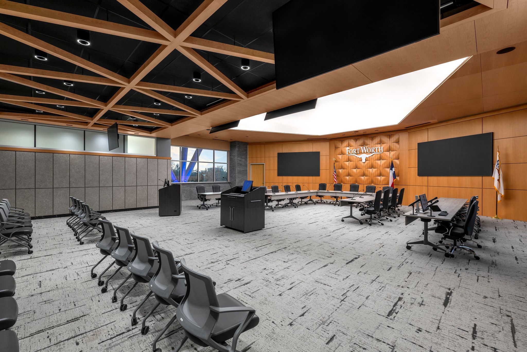 Fort Worth City Hall Council Chamber 07.jpg