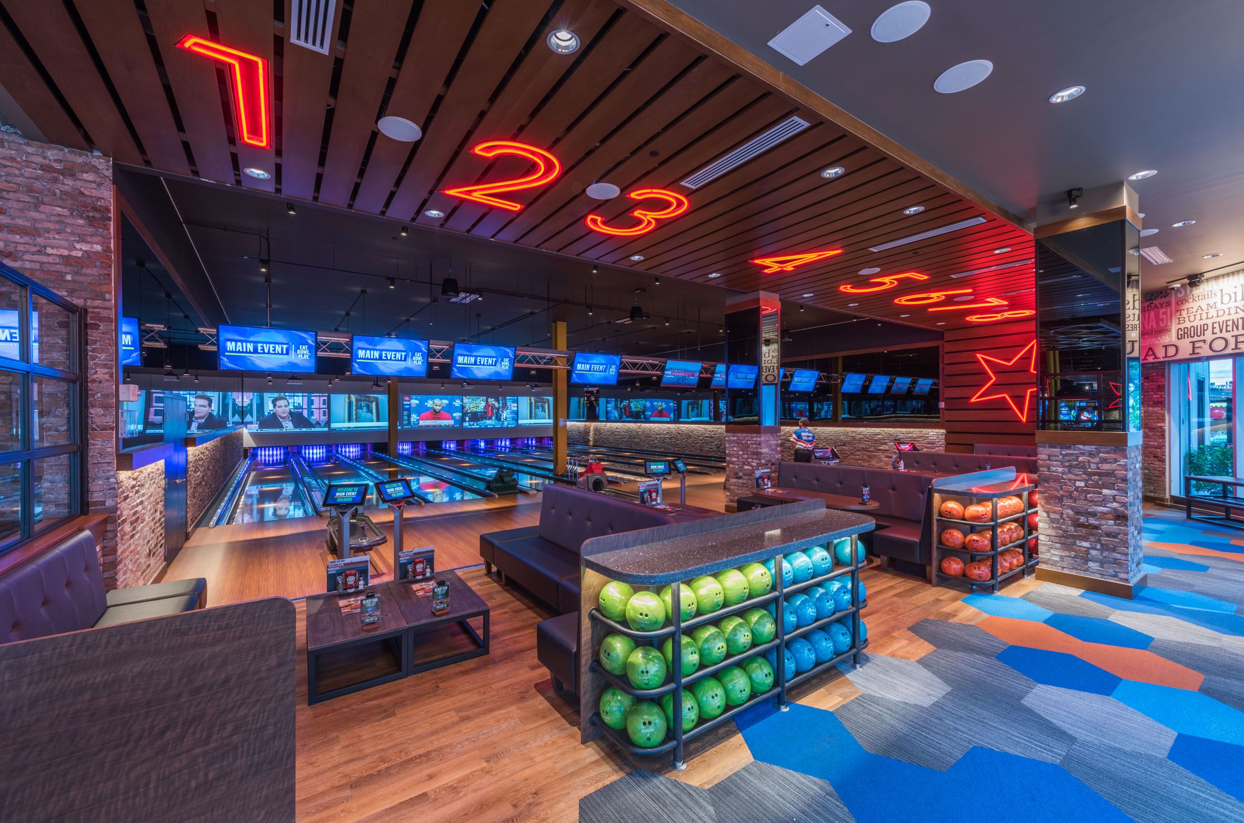 Main Event Bowling Alley