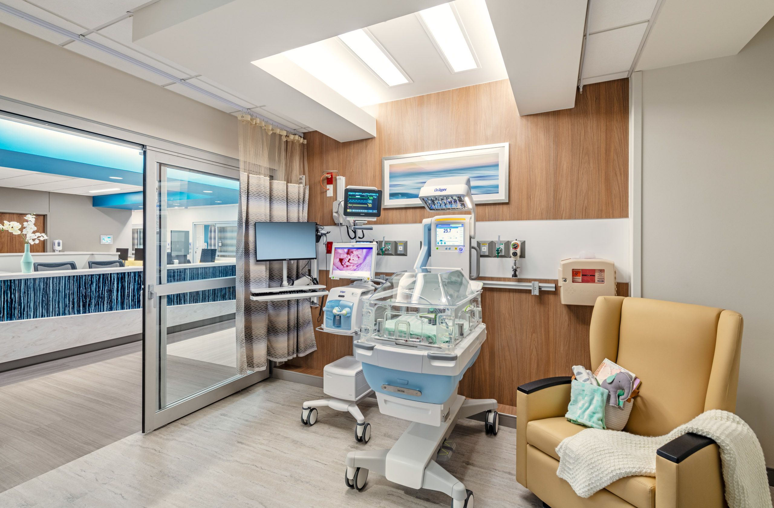 Lake Pointe Medical Center Infant Room