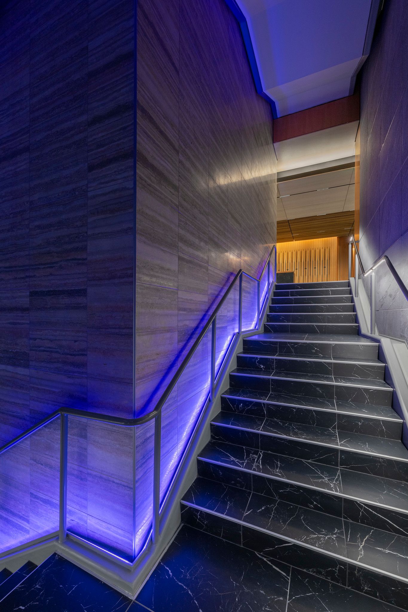 Fort Worth City Hall Council Chamber 09.jpg