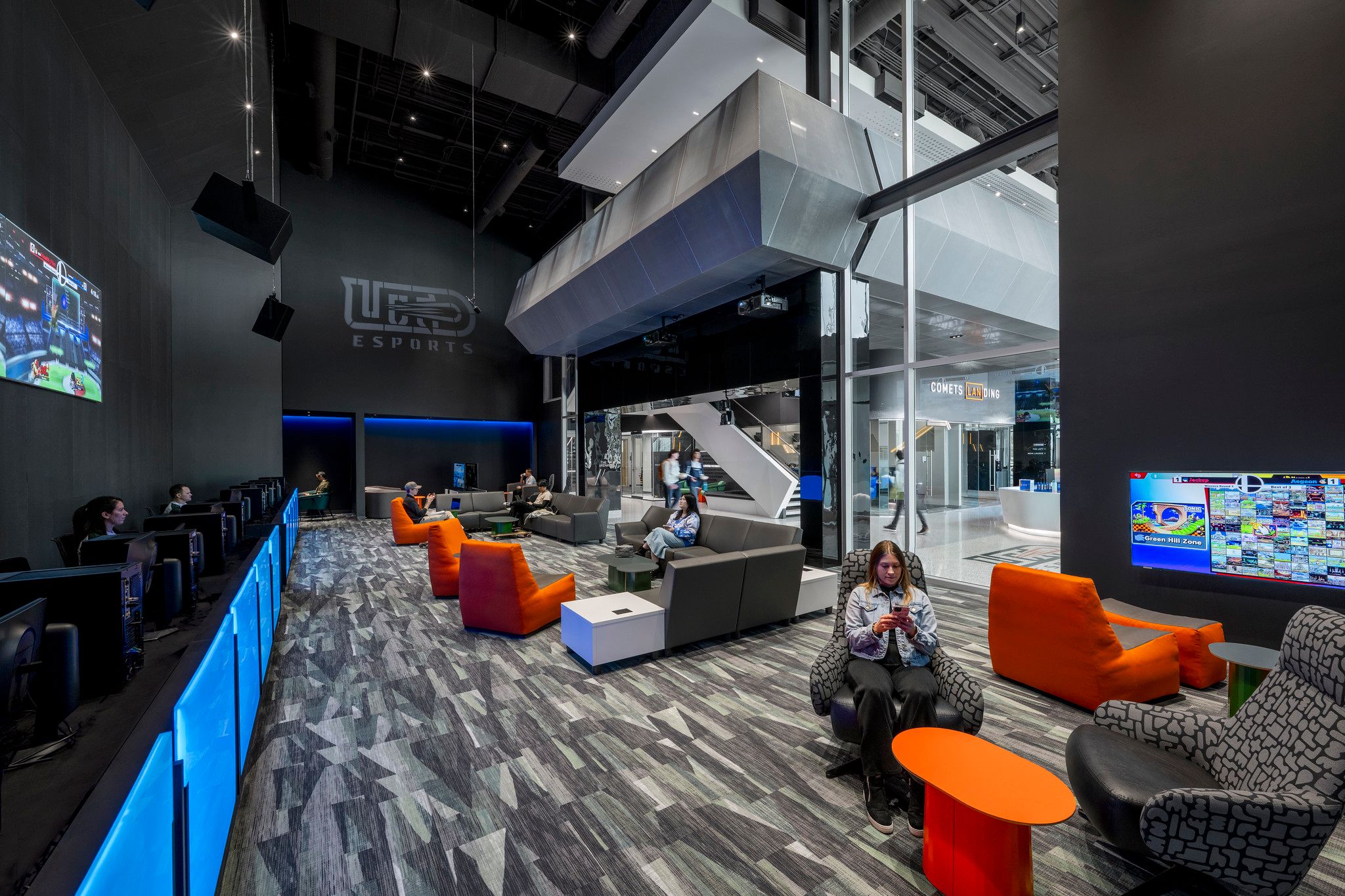 Comets LANding Esports Facility UTD