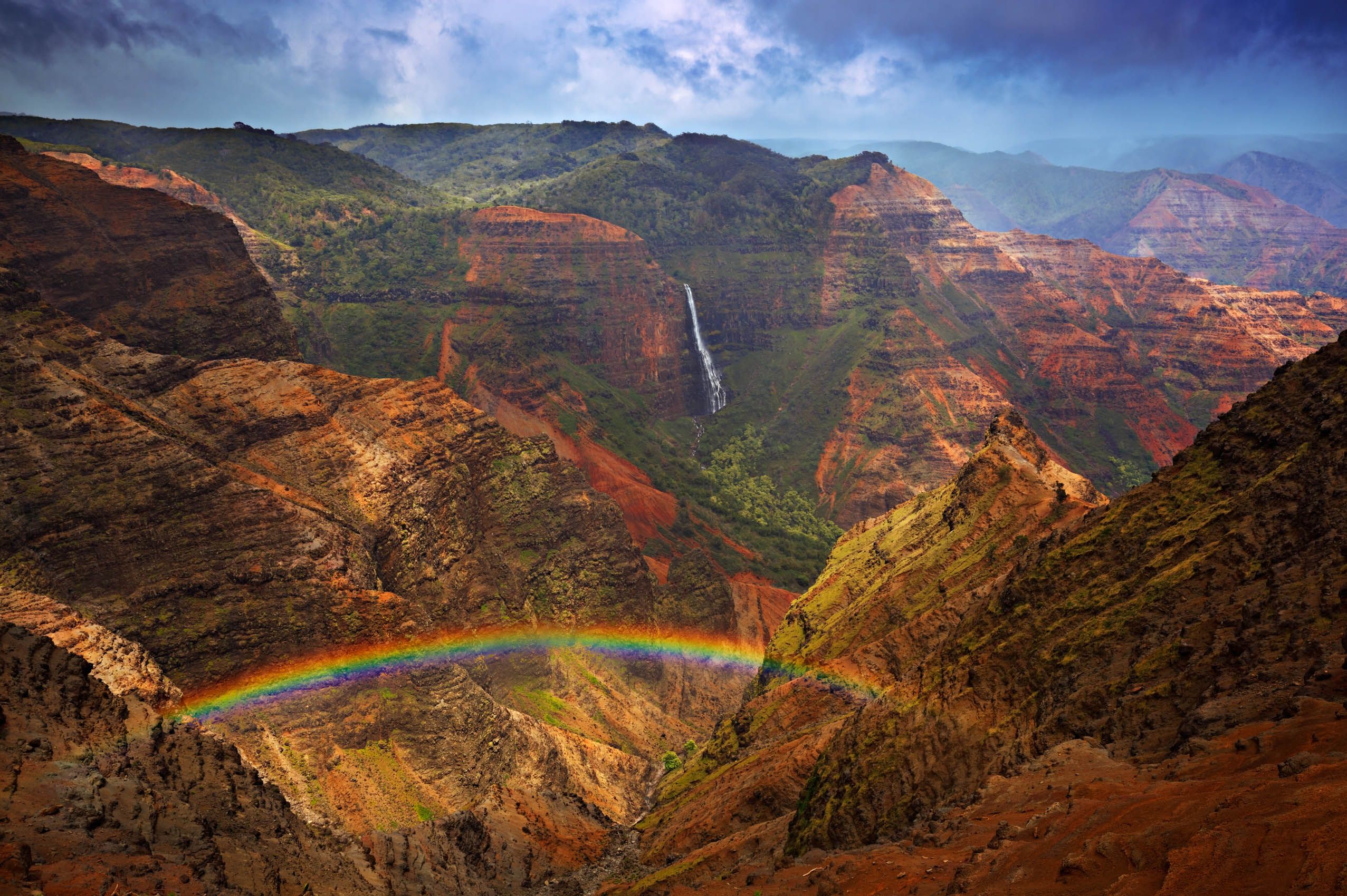 Waimea Canyon, Kauai'i Waipo'o and Rainbow