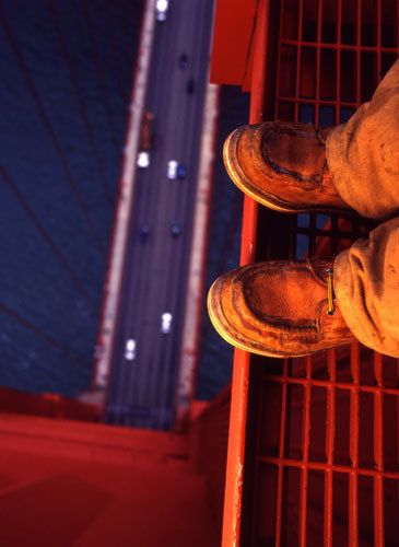 Reader's Digest story on Ken's work to discourage suicide attempts. Ken's feet