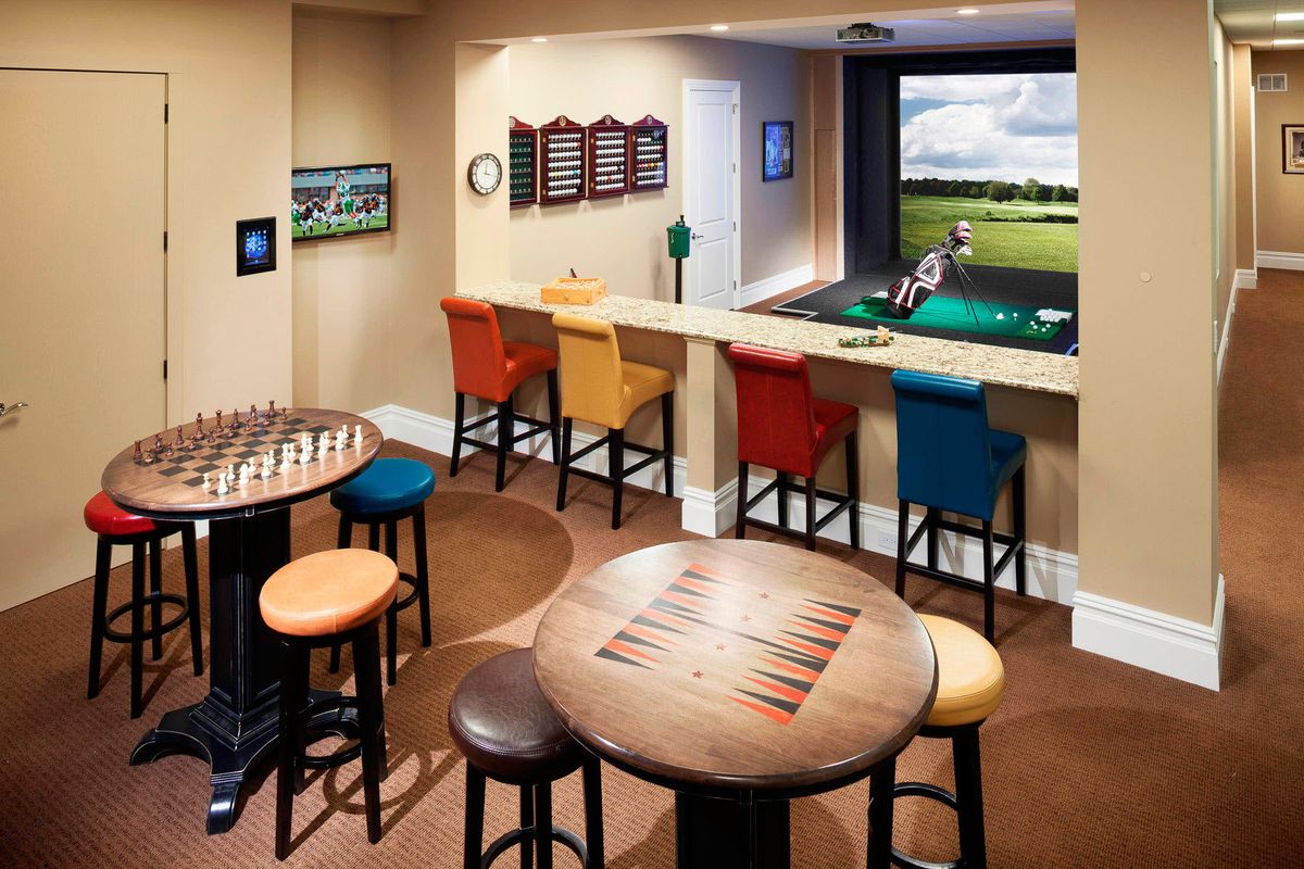 Golf Room