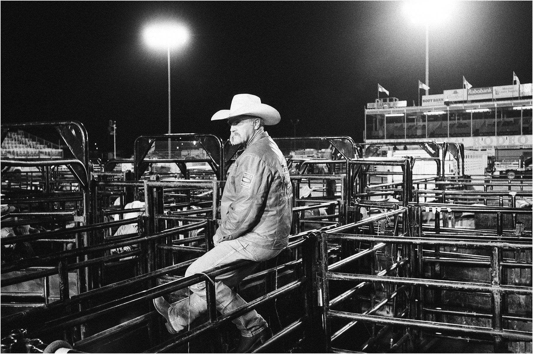 1bull_pen_wide_000011620006.jpg