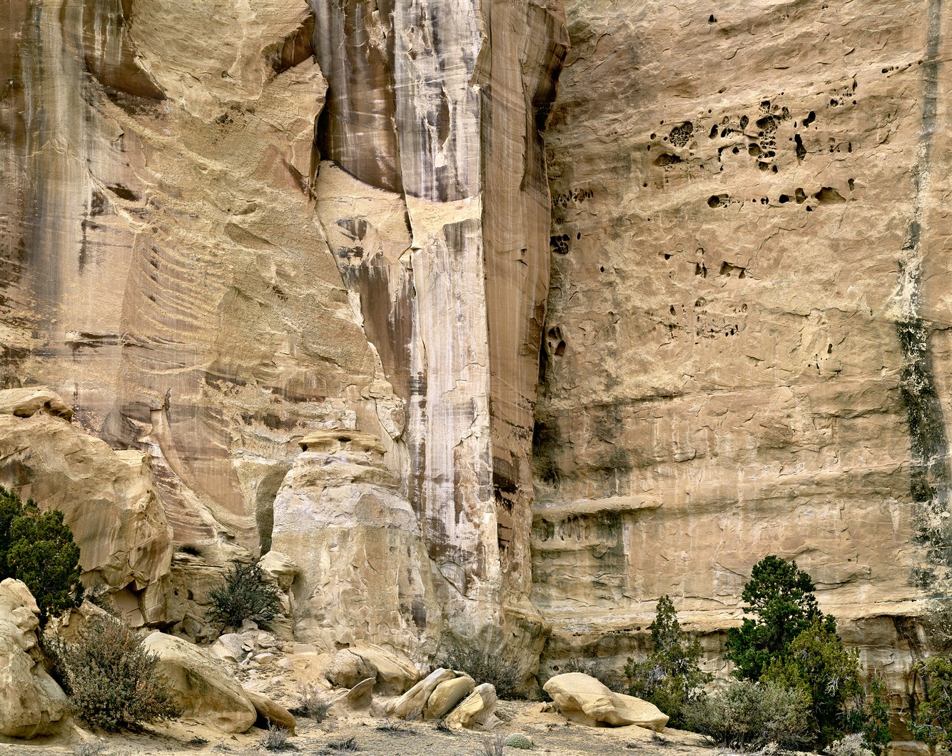 106. Head of Sinbad, San Rafael Swell, Utah.jpg