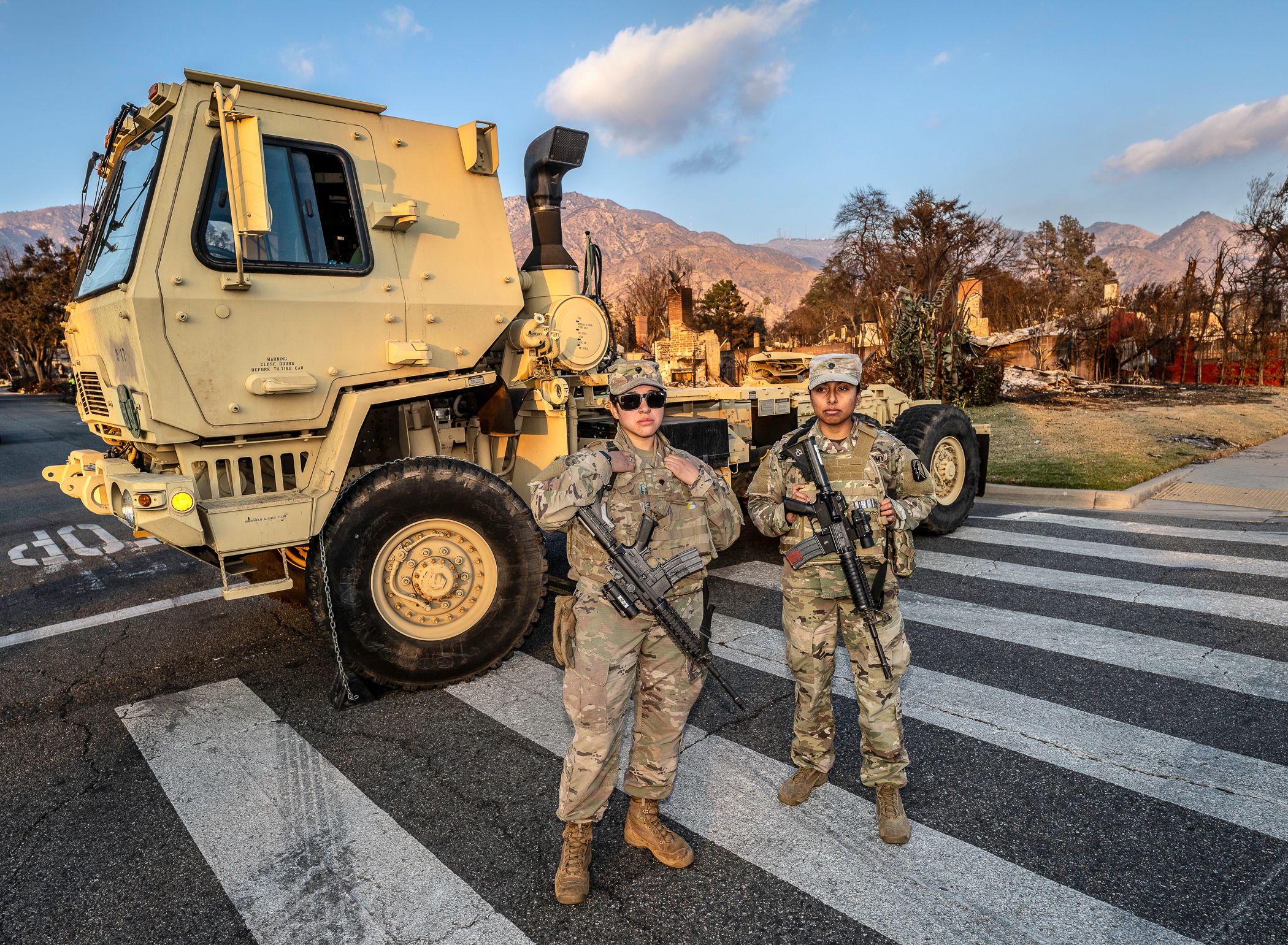 USA_CA_National Guard_Altadena_Eaton_Fire_LAG9587c.jpg