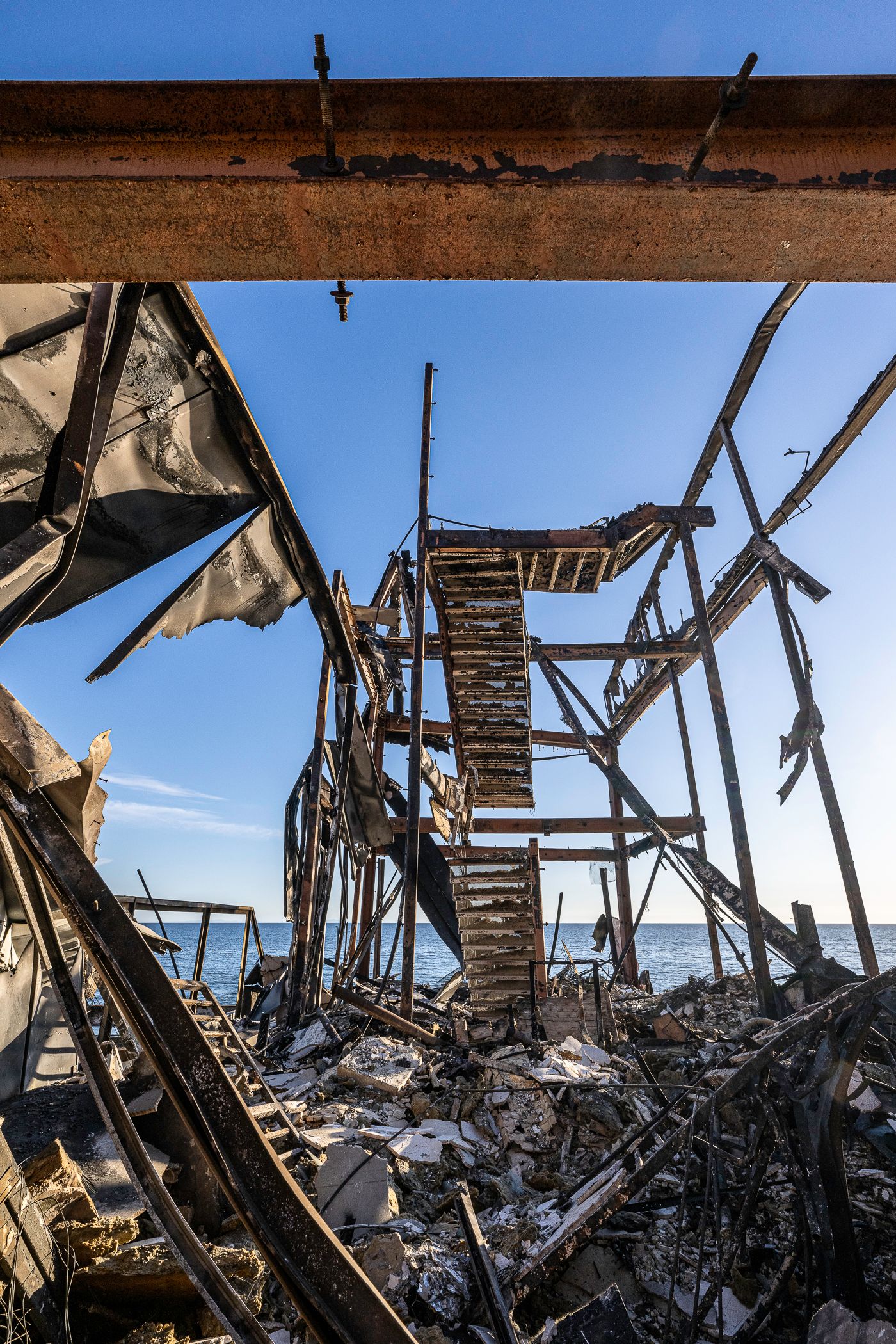 USA_CA_Malibu_Palisades_Fire_LA12389.jpg