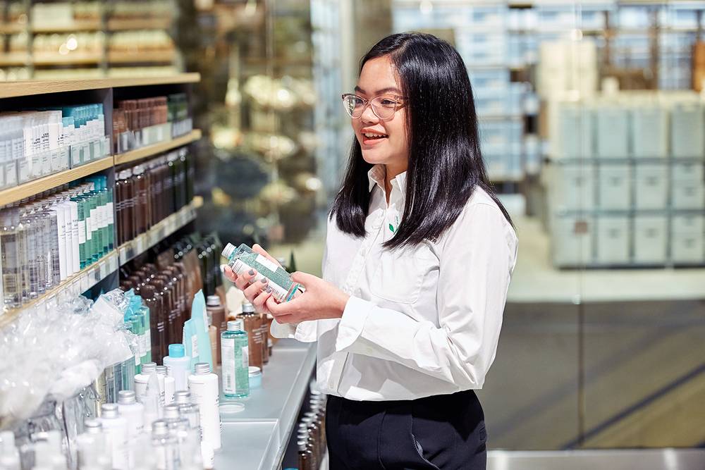 Muji_NYC_72 dpi NEW for WEB_177A8088.jpg