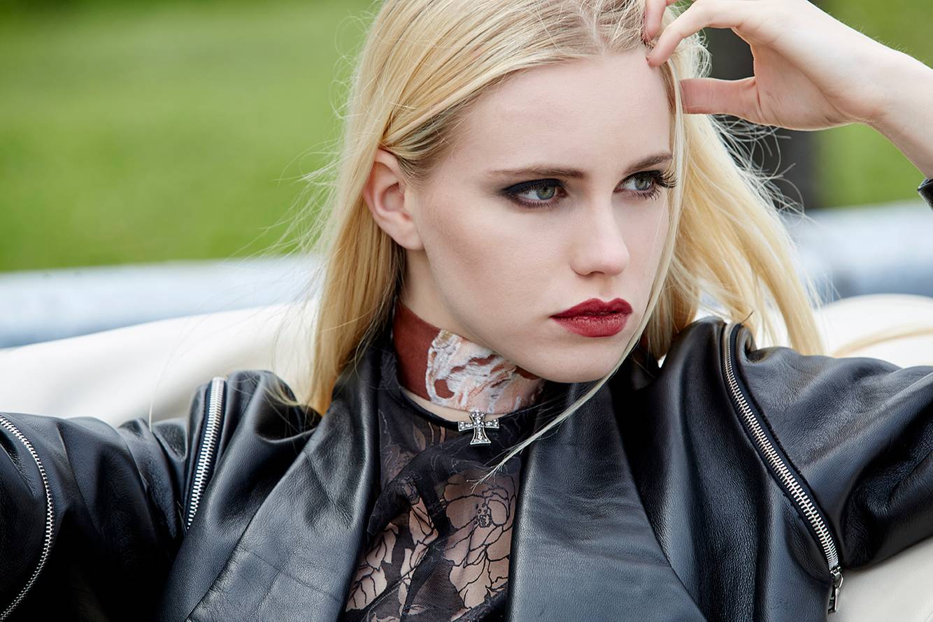 Sabrina_72 dpi NEW for WEB_177A4463.jpg