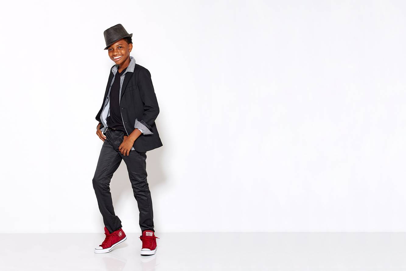 Darwin_full length_72 dpi NEW for WEB.jpg