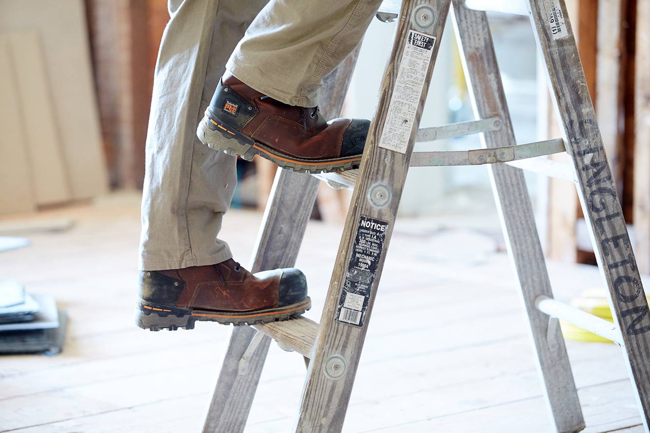 BOOTS_2_72 dpi_NEW for WEB_177A4990.jpg