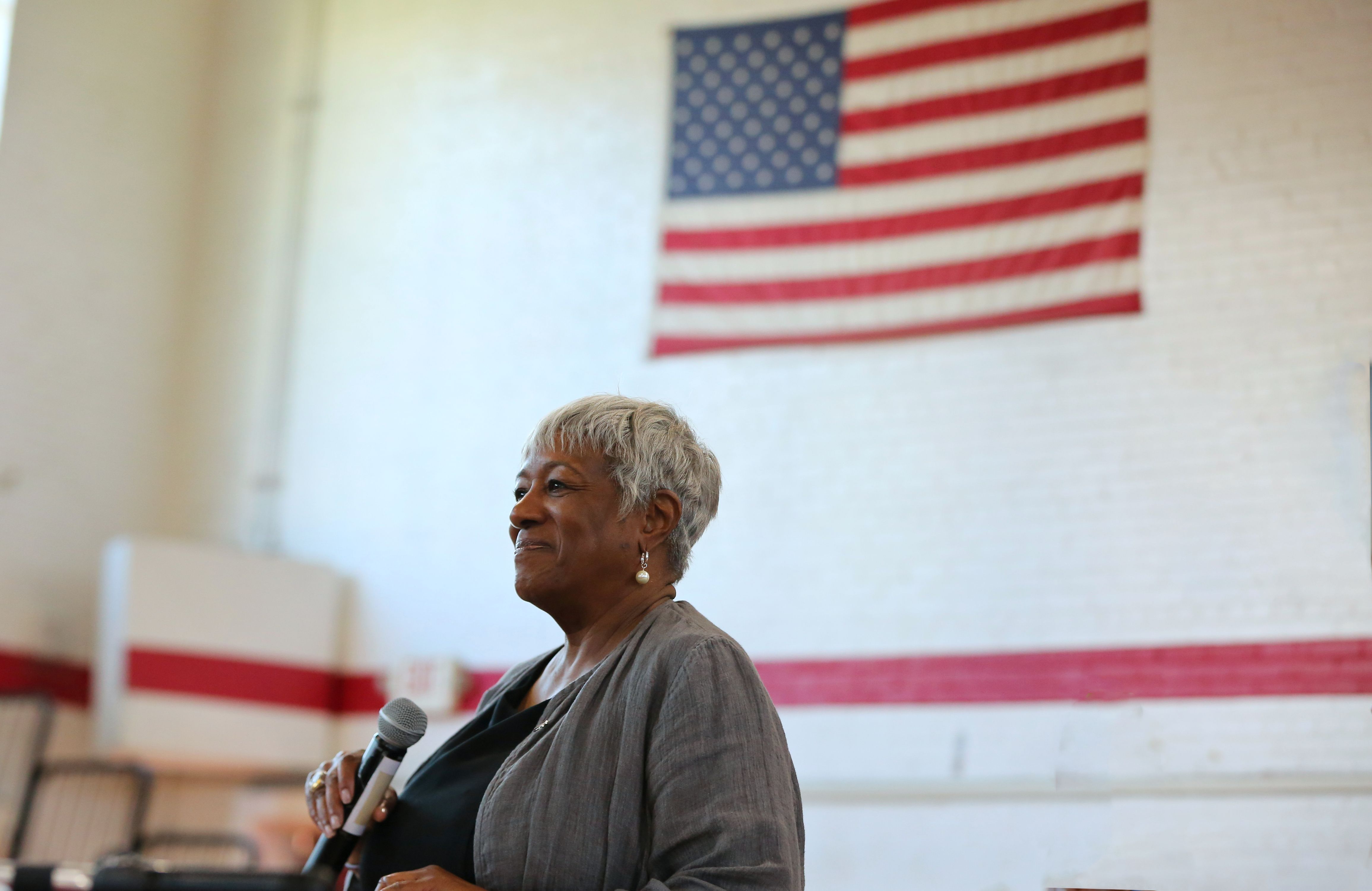 Dr. Dillard for Walter-001. Dillard at orientation-001.jpg