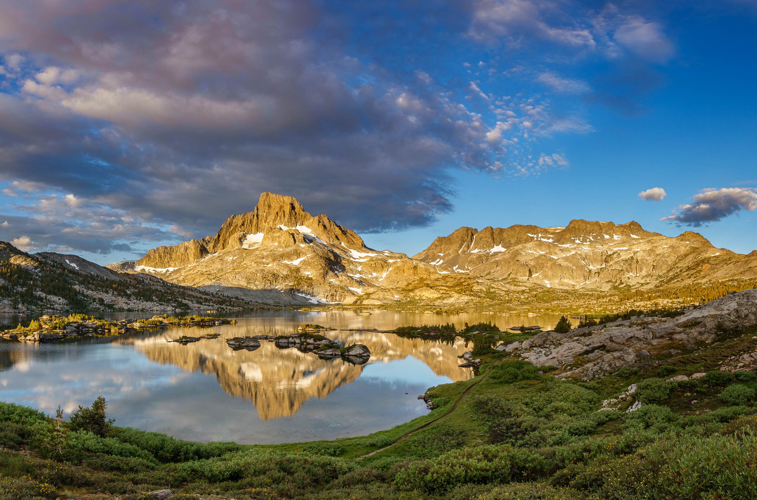 Banner mountain at sunrise