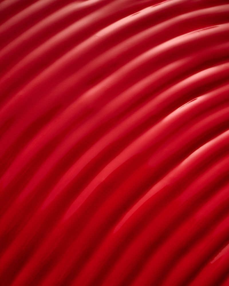 RED_LIPSTICK_WAVES.jpg