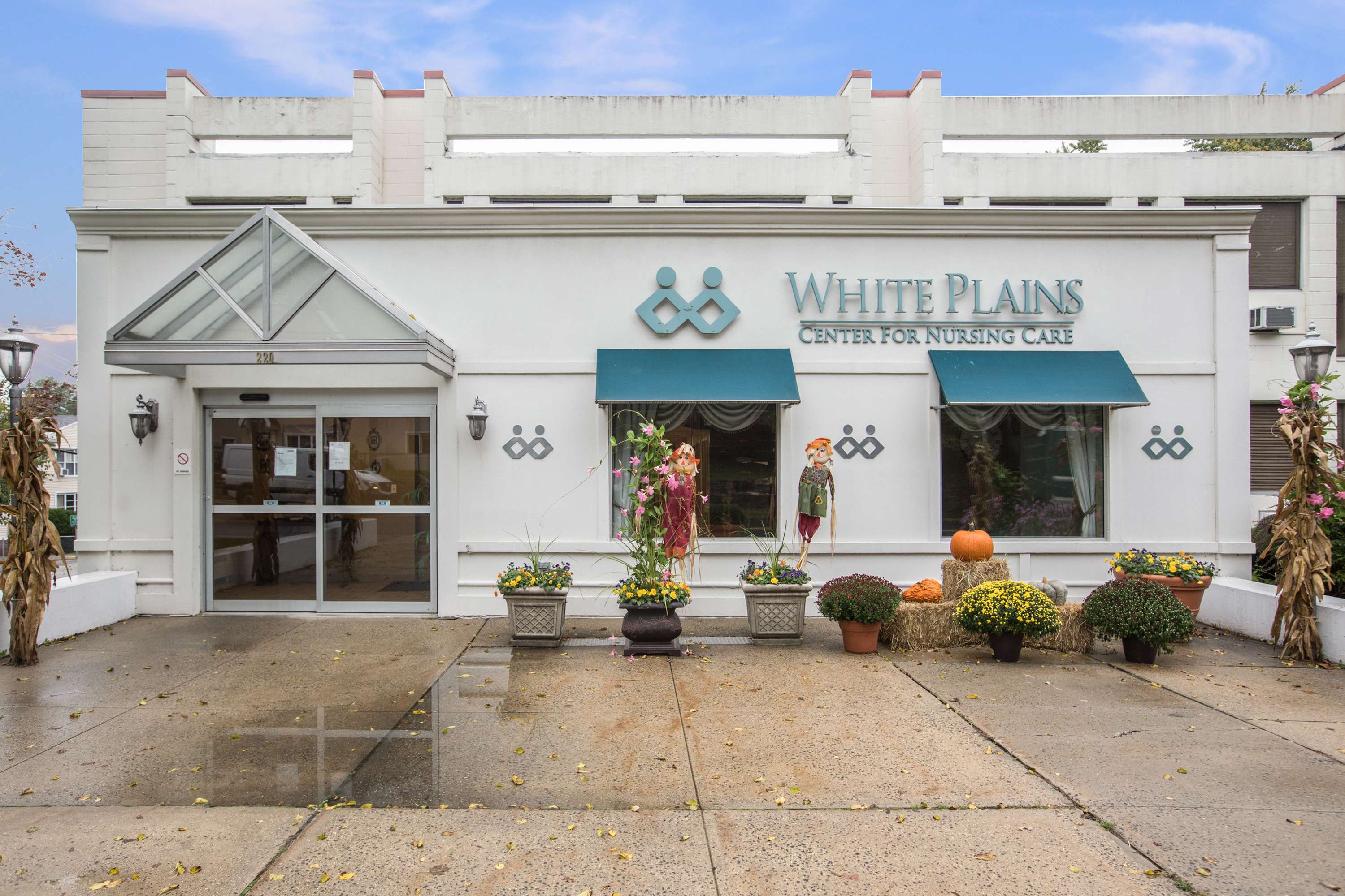 White Plains Center for Nursing Care - Front Entrance