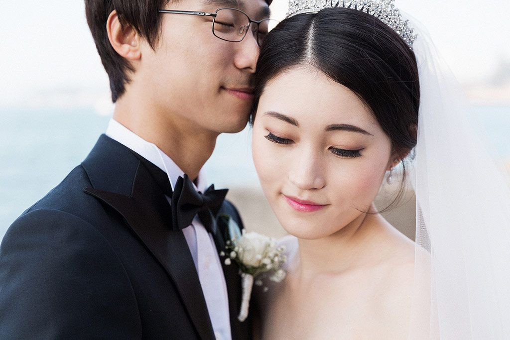 stunning korean bride, makeup on fair skin.