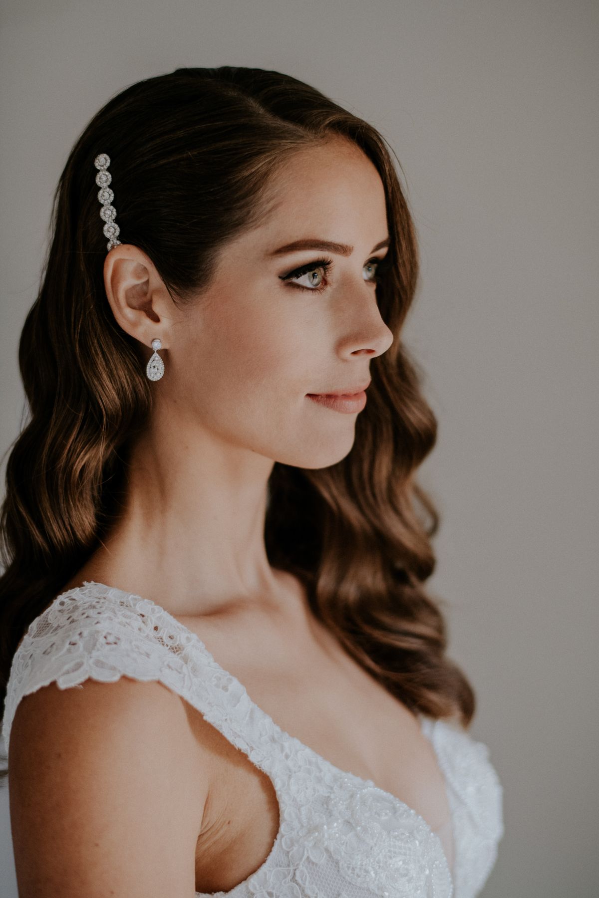 Hollywood wave & smokey eye, stunning bridal hair & makeup 