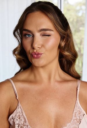 Natural bridal makeup .JPG