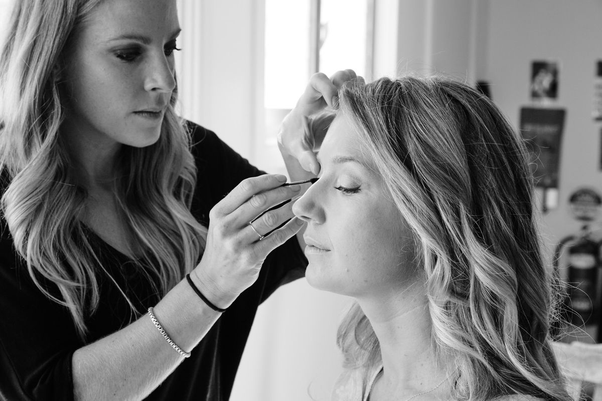  professional makeup artist noosa