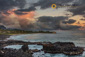 Sunset clouds over Shipwreck Beach in Poipu in Kauai, Hawaii, USA Shipwreck-Beach_009-488.jpg