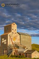 Square-Butte-Granary_003-583.jpg