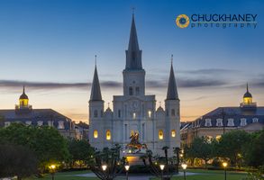Dusk at St Louis Cathedral in New Orleans, Louisiana, USA Saint-Louis-Cathedral_004-579.jpg