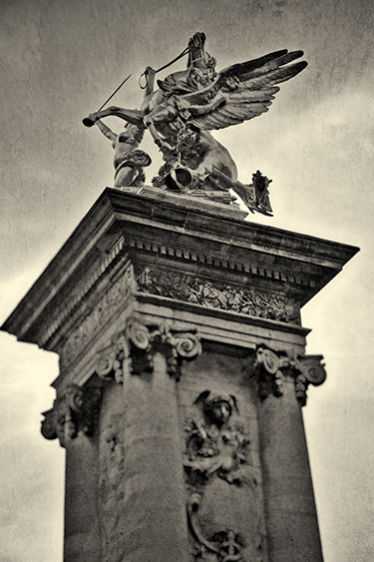 Pont Alexandre-Fame of War 2, Paris 2010