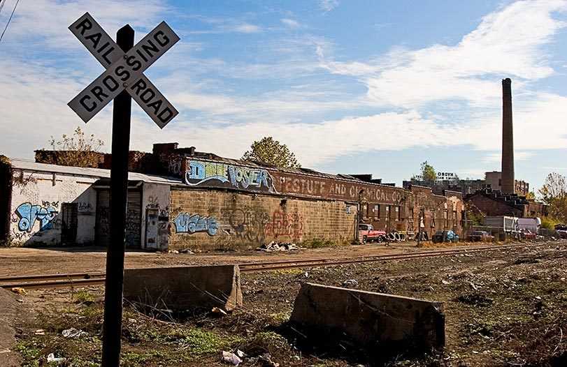 Railroad siding crossing at Foundry Avenue in industrial Newark NJ Foundry Avenue Crossing, 2006
