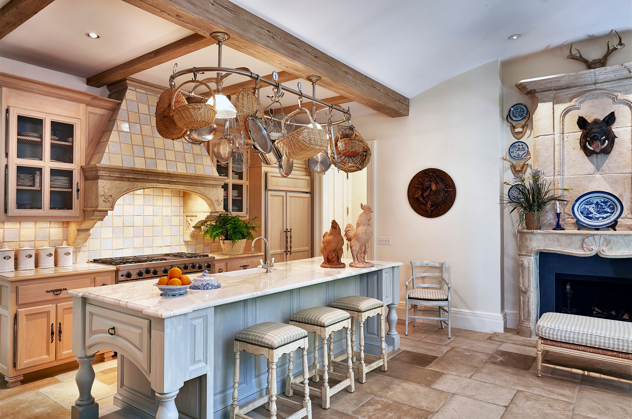 32 Doane kitchen.jpg