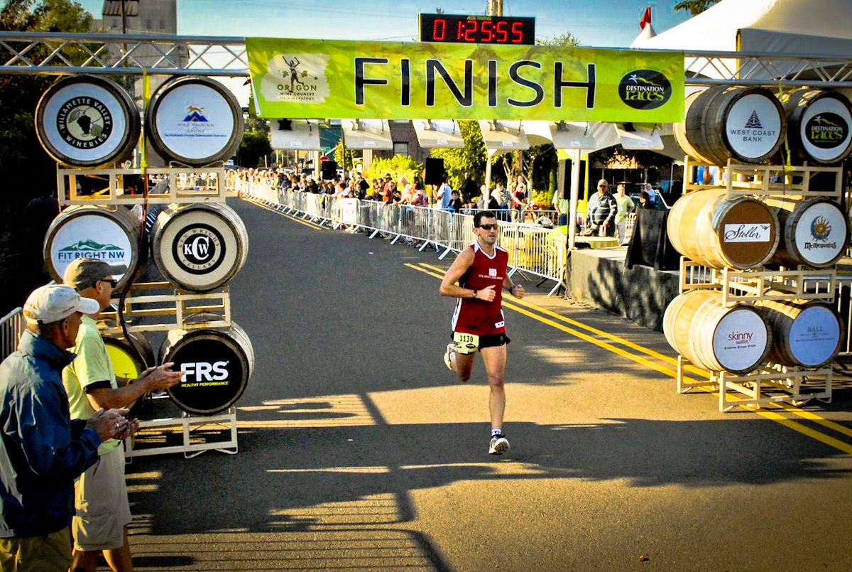 2011 Oregon Wine Country Half Marathon - Dane Rauschenberg