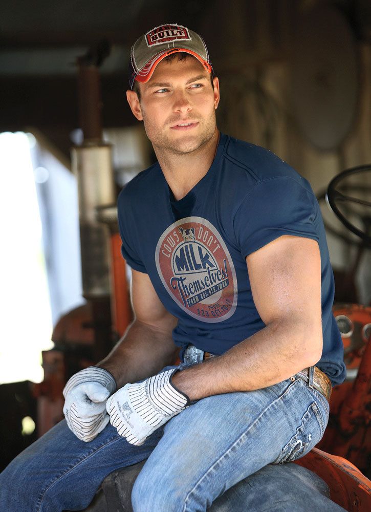 1josh_tractor_1o1u0530