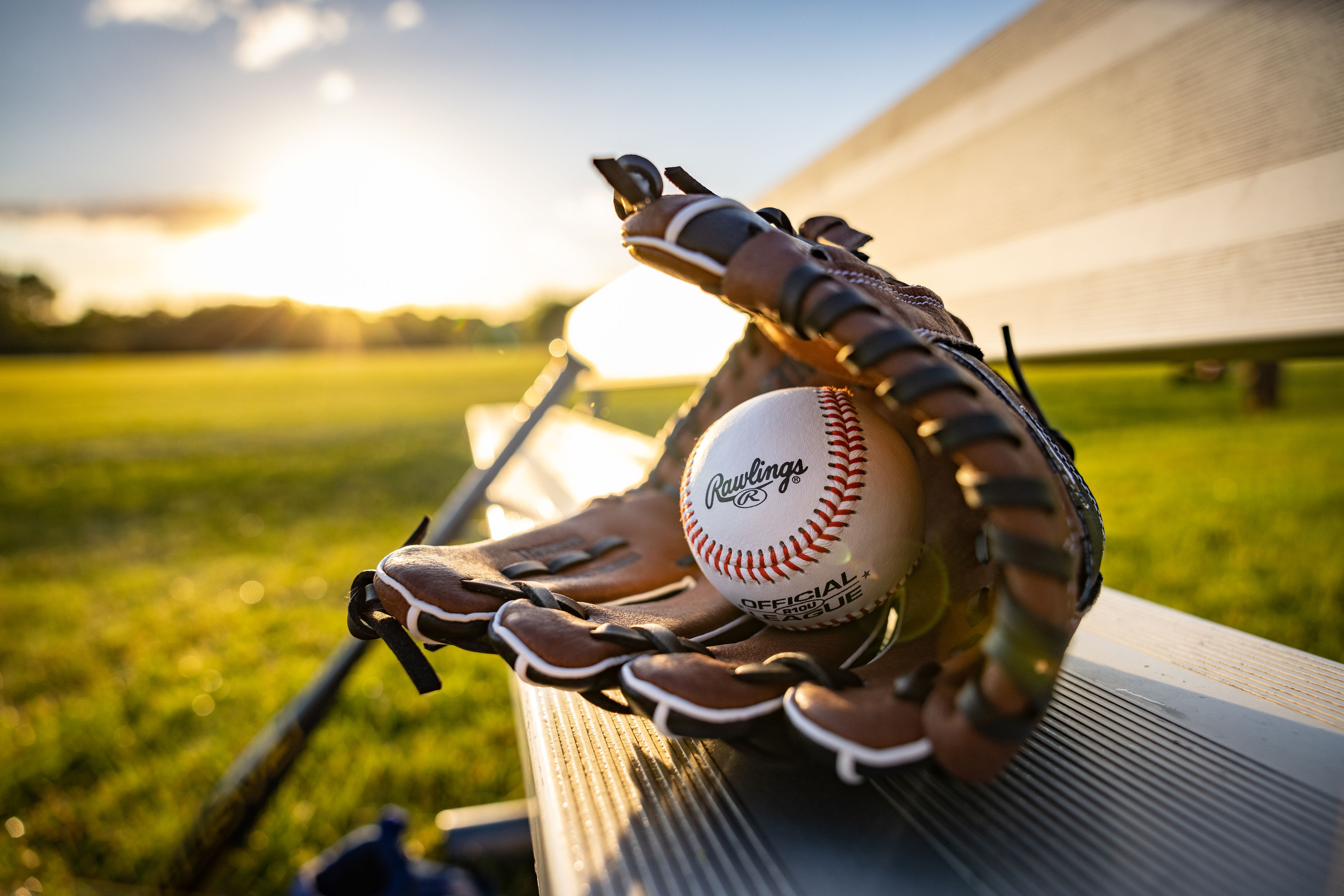 Sunrise_Products_Baseball_Bat_And_Glove-77.jpg