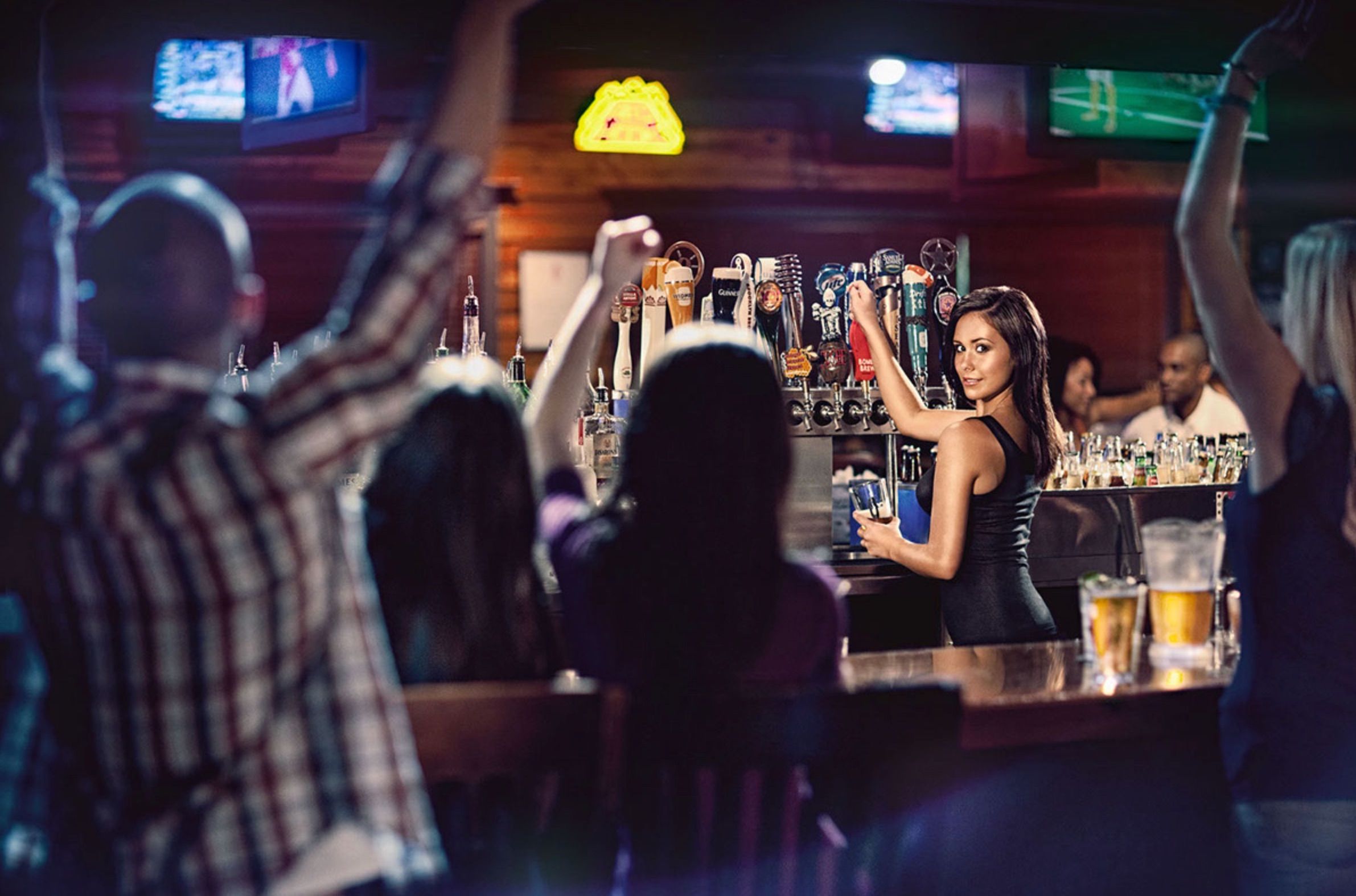 smokey bones bar copy.jpg