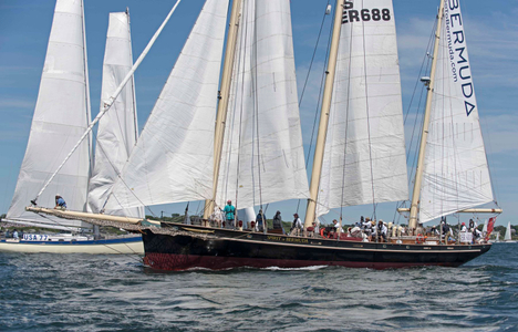 Spirit of Bermuda at the Newport to Bermuda Start 2016