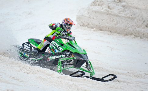 Snowcross snowmobile racing in NH