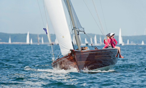 Corinthian Classic Regatta Race Horse at the Corinthian Classic Regatta