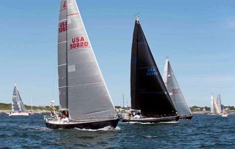 Finesse Triple Lindy and Carina at the Newport to Bermuda Start 2016