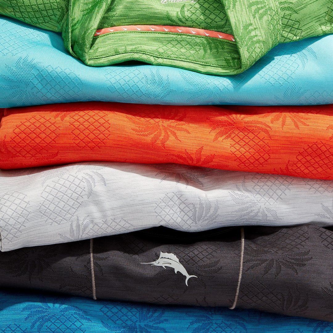 Tommy_Bahama_Stack_Detail_Pineapple_Print_Golf.jpg