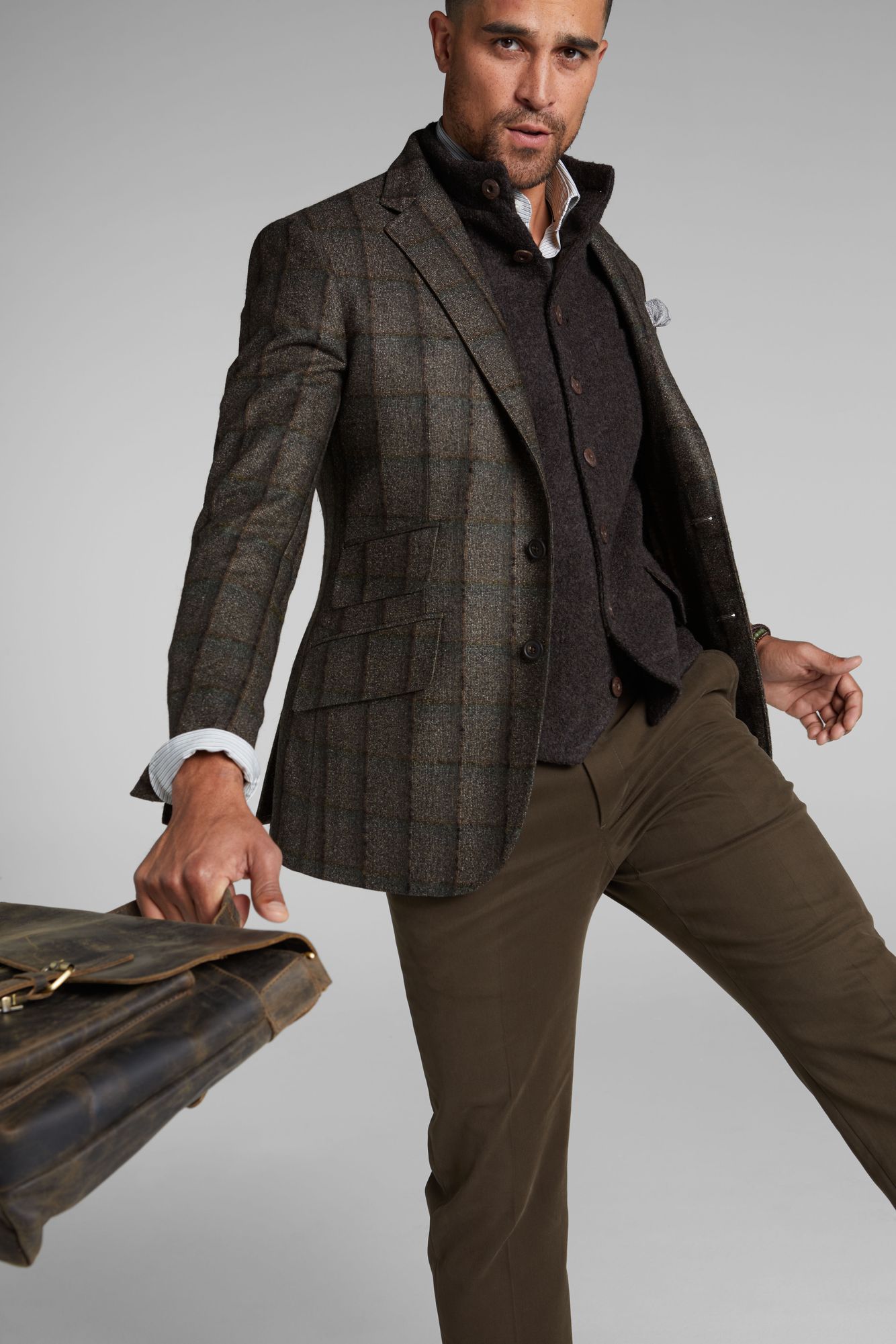 14A4_68_JAC_JOSEPH_ABBOUD_OLIVE_PLAID_MAIN.jpg