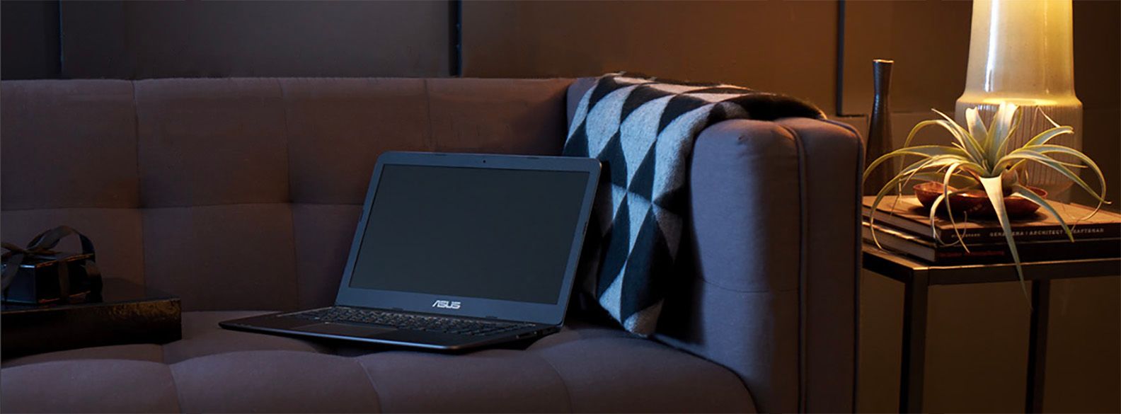 Amazon_Gift_Guide_Laptop_Couch.jpg