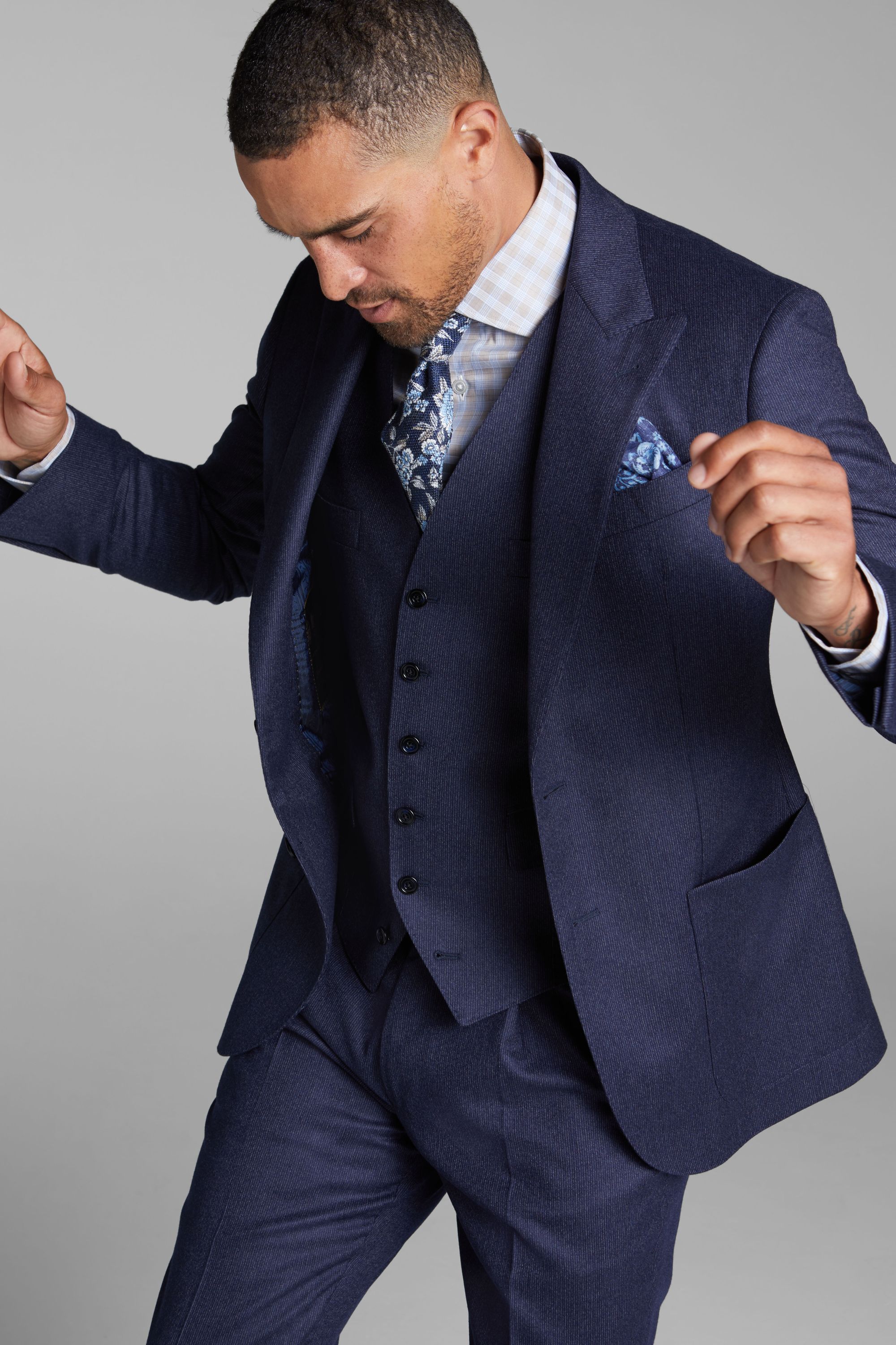 3UAN_31_JAC_JOSEPH_ABBOUD_NAVY_BASIC_STRIPE_MAIN.jpg