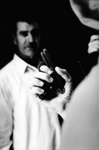 Ladies pistol. Darra Adam Khel, a small town outside Peshawar in tribal controlled territory. Pakistan, infamous for its trade in and manufacture of illegal Arms. 1pakistan_darra_07.jpg